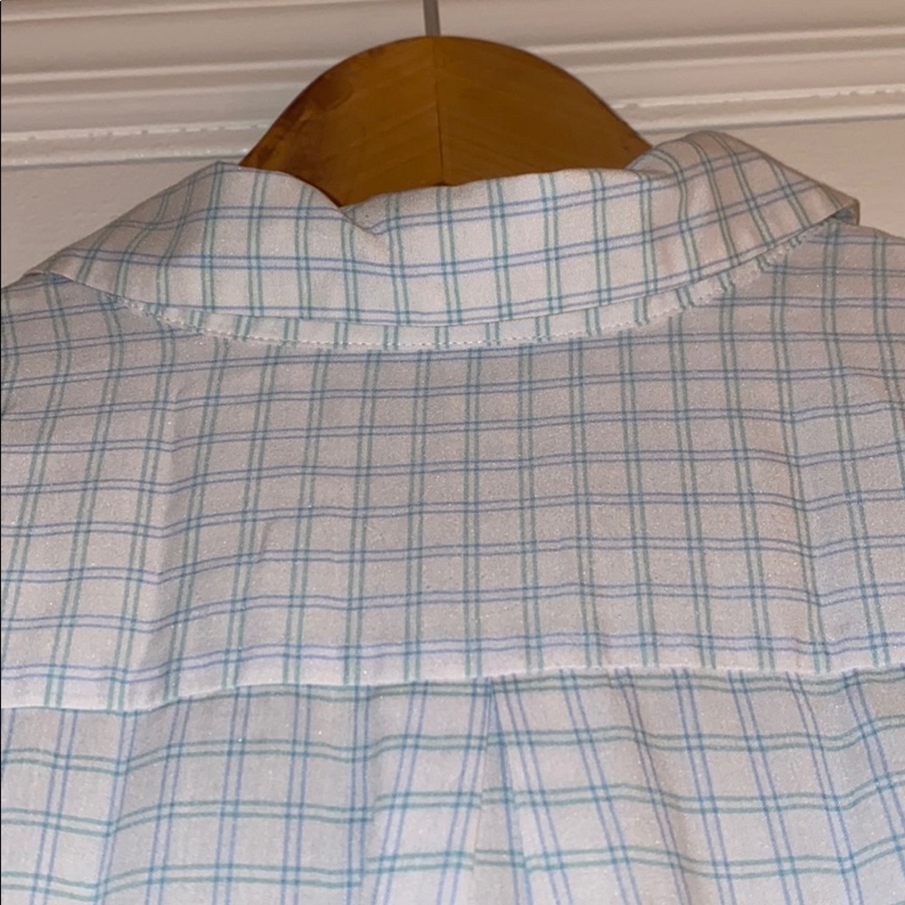 Women’s Collared Shirt - Picture 6 of 6